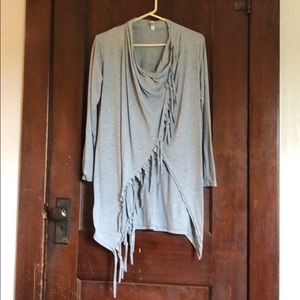 Grey long sleeve shirt